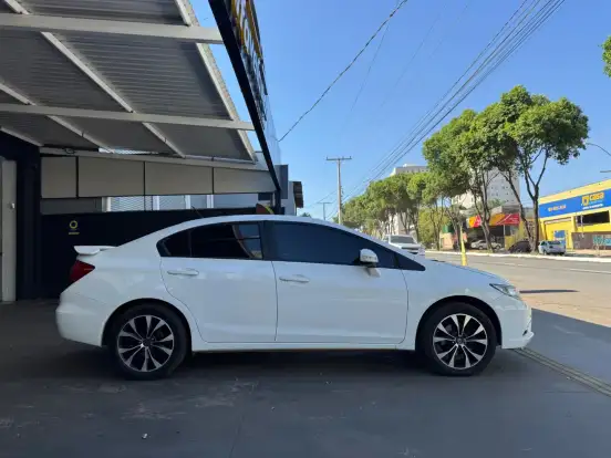 HONDA-CIVIC-2.0 LXR 16V FLEX 4P AUTOMÁTICO HONDA-CIVIC-2014
