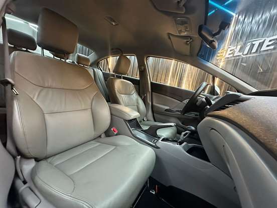 HONDA-CIVIC-2013