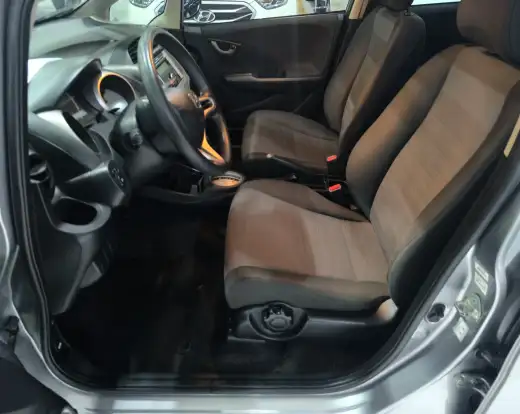 HONDA-FIT-2013