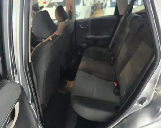 HONDA-FIT-2013