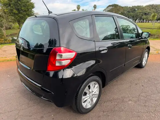 HONDA-FIT-2014