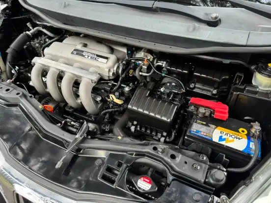 HONDA-FIT-2014