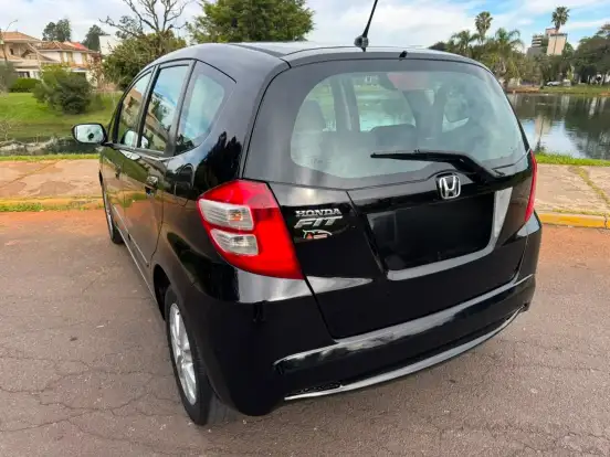 HONDA-FIT-2014