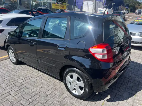HONDA-FIT-1.4 LX 16V FLEX 4P AUTOMÁTICO HONDA-FIT-2009