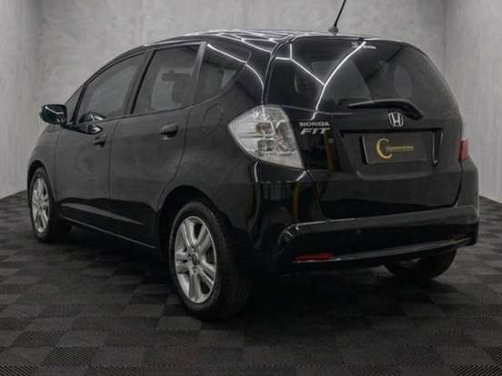 HONDA-FIT-2014