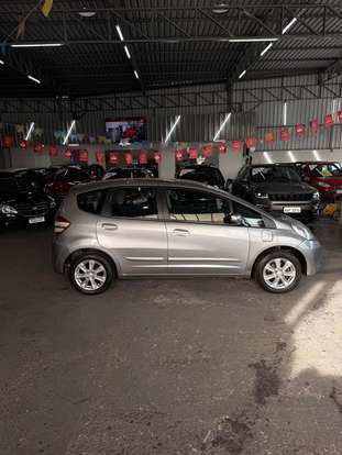 HONDA-FIT-2013