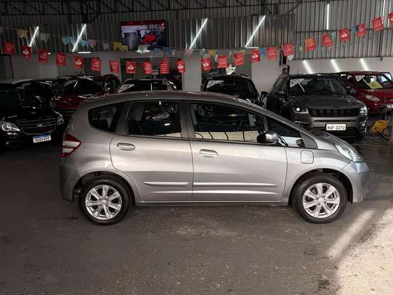 HONDA-FIT-1.4 LX 16V FLEX 4P MANUAL HONDA-FIT-2013