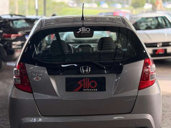 HONDA-FIT-1.4 LX 16V FLEX 4P MANUAL HONDA-FIT-2013