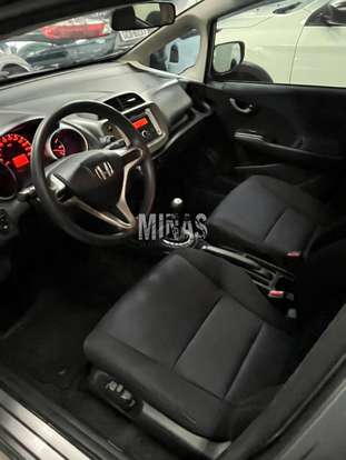 HONDA-FIT-2012