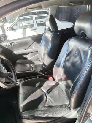 HONDA-FIT-2006