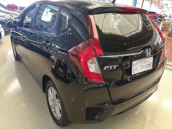 HONDA-FIT-2015