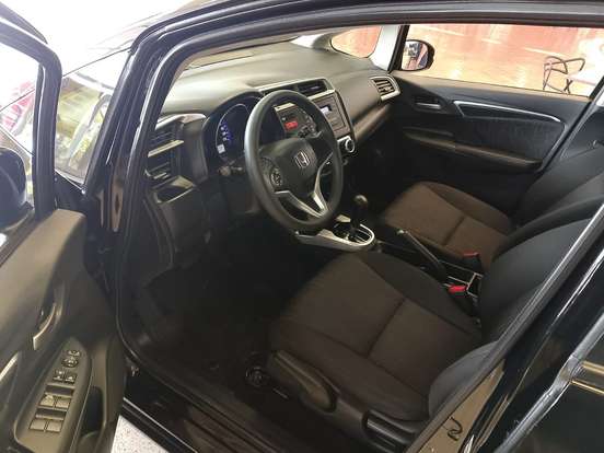 HONDA-FIT-2015