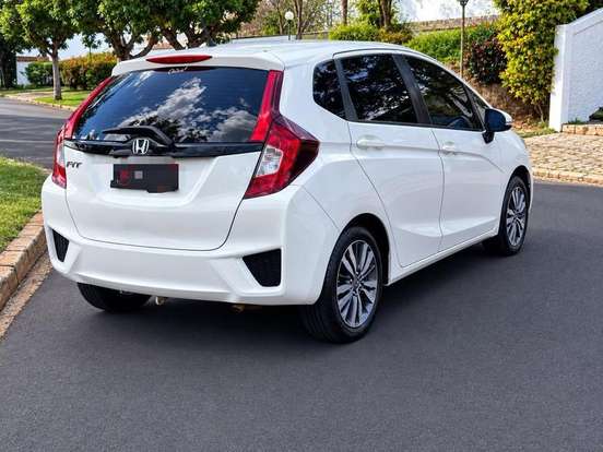 HONDA-FIT-2016