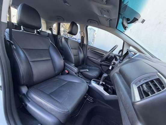 HONDA-FIT-2019