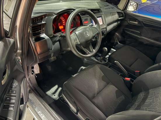 HONDA-FIT-1.5 LX 16V FLEX 4P AUTOMÁTICO HONDA-FIT-2014