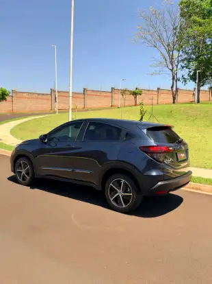 HONDA-HR-V-2020