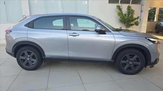 HONDA-HR-V-2023