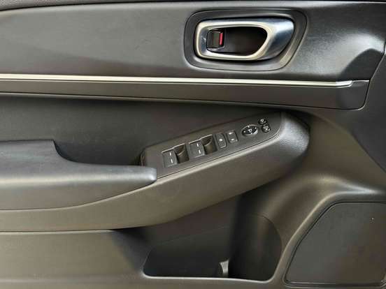 HONDA-HR-V-2023