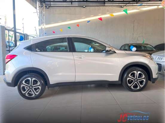 HONDA-HR-V-2015