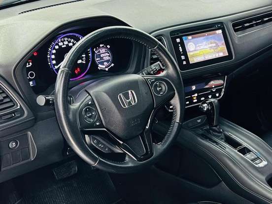 HONDA-HR-V-2015