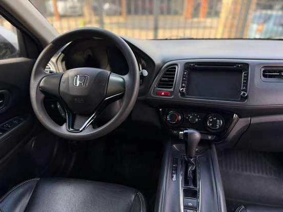 HONDA-HR-V-1.8 16V FLEX LX 4P AUTOMÁTICO HONDA-HR-V-2016