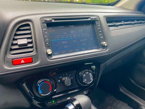 HONDA-HR-V-2016