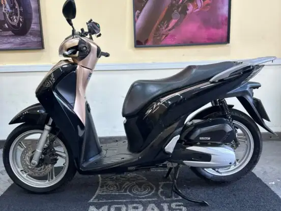 HONDA-SH 150i DLX HONDA-SH 150i DLX-2018