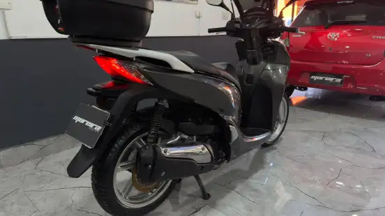 HONDA-SH 300i-2017