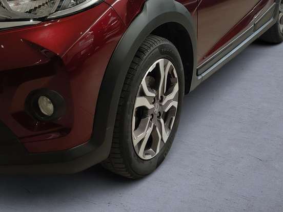 HONDA-WR-V-2017