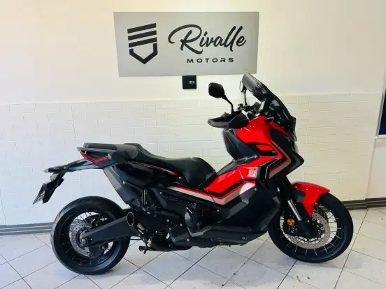 HONDA-X-ADV-2019