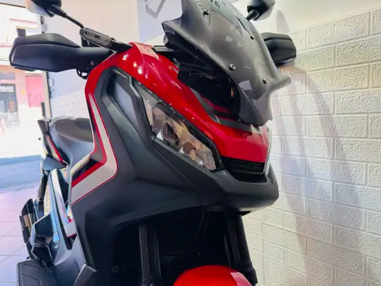 HONDA-X-ADV-2019