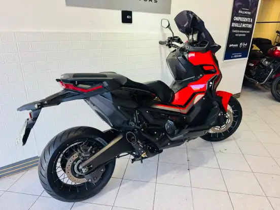 HONDA-X-ADV-2019