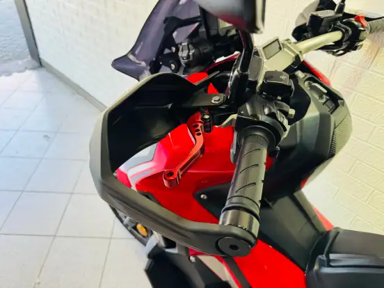 HONDA-X-ADV-2019