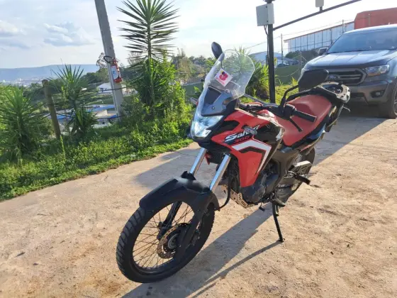 HONDA XRE 300 SAHARA RALLY 