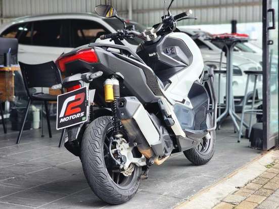 HONDA-ADV-2021