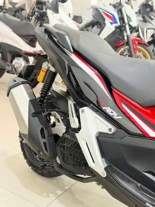HONDA-ADV-2022