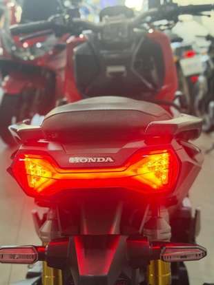 HONDA-ADV-2022