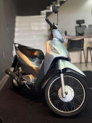 HONDA-BIZ 125 ES-2005