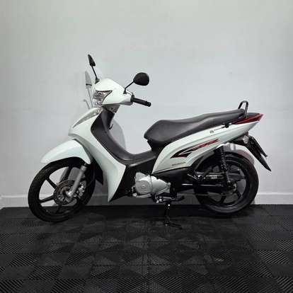 HONDA-BIZ 125 EX-2015