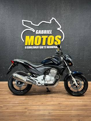 HONDA CB 300R 