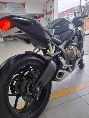 HONDA-CBR 650R ABS-2023