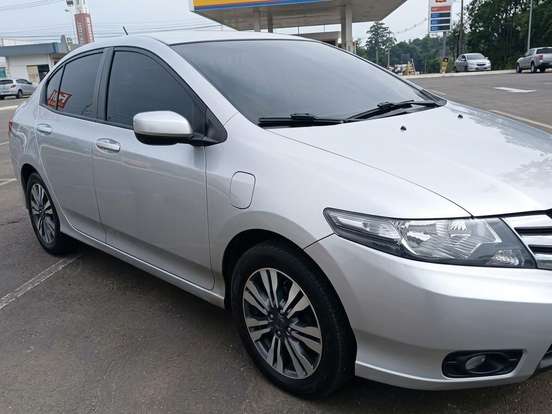 HONDA-CITY-2013