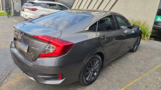 HONDA-CIVIC-2021