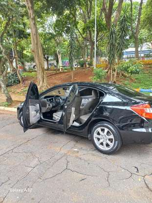 HONDA-CIVIC-2012