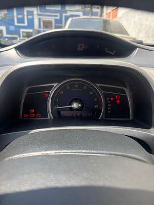 HONDA-CIVIC-2010