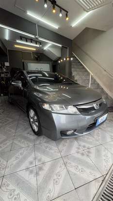HONDA-CIVIC-2010