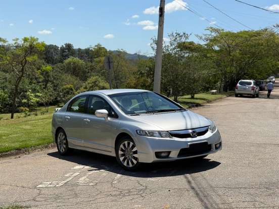 HONDA-CIVIC-2011