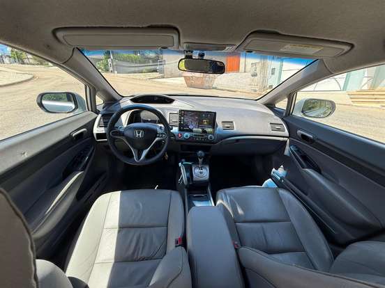 HONDA-CIVIC-2011
