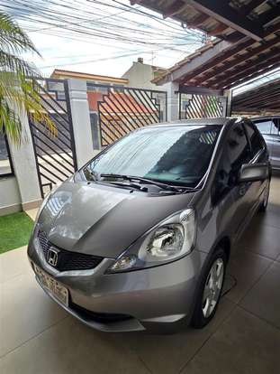 HONDA-FIT-2009