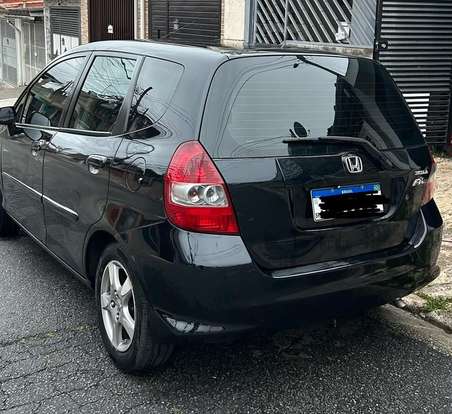 HONDA-FIT-2006